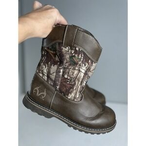 REALTREE hunting Camouflage Muck Boots Boys Youth Size 6.5 Slip On Cowboy Camo